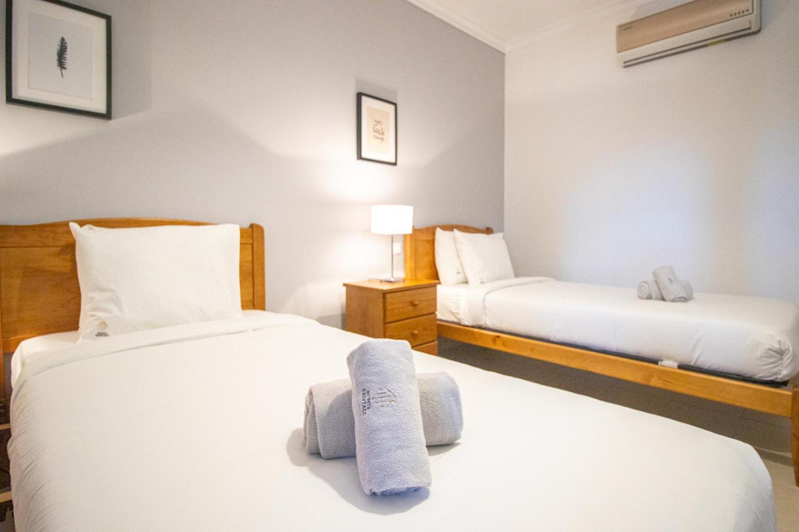 Appartement Lovely 2bd 500m Ac Wi-fi Pool Balcony